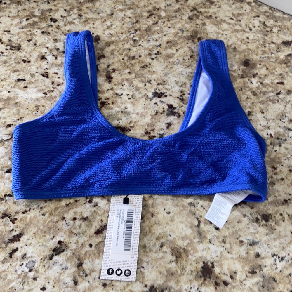 NWT * Boohoo crinkle bikini top